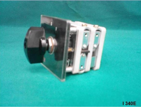 Chave Interruptora Tripolar de 50A de Embutir Chave Interruptora Tripolar de 50A de Embutir